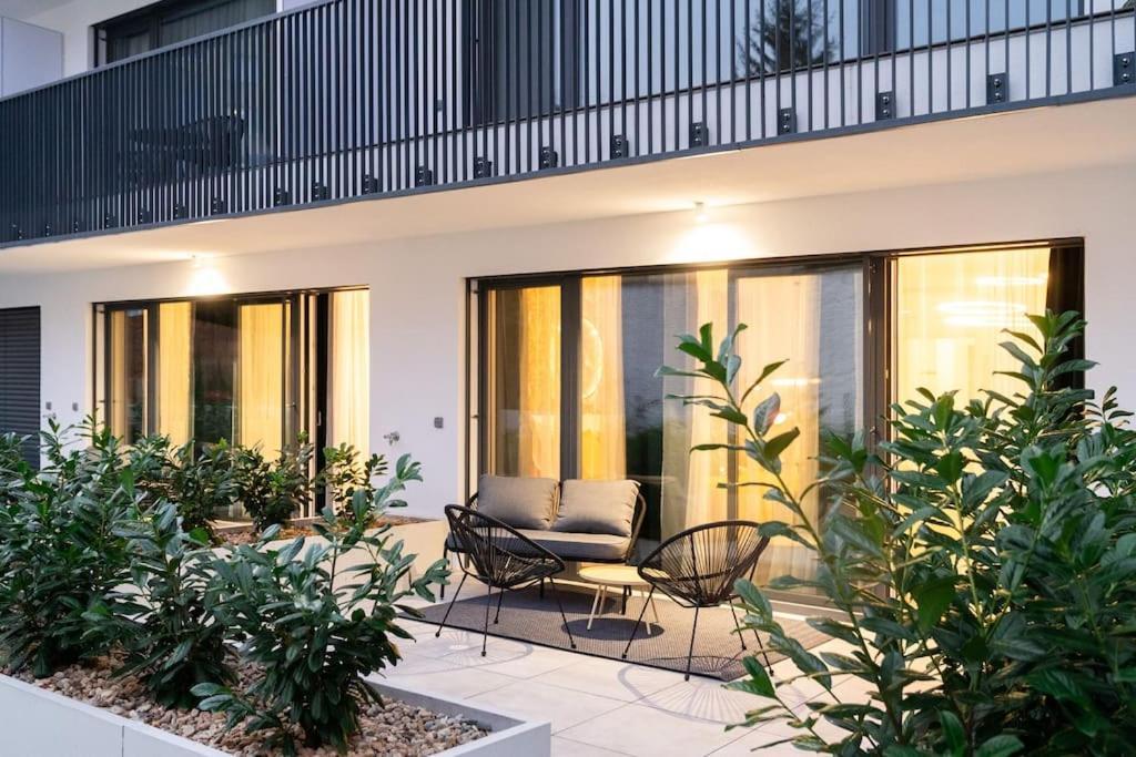 Green Garden Sauna Apartment Brno Bagian luar foto